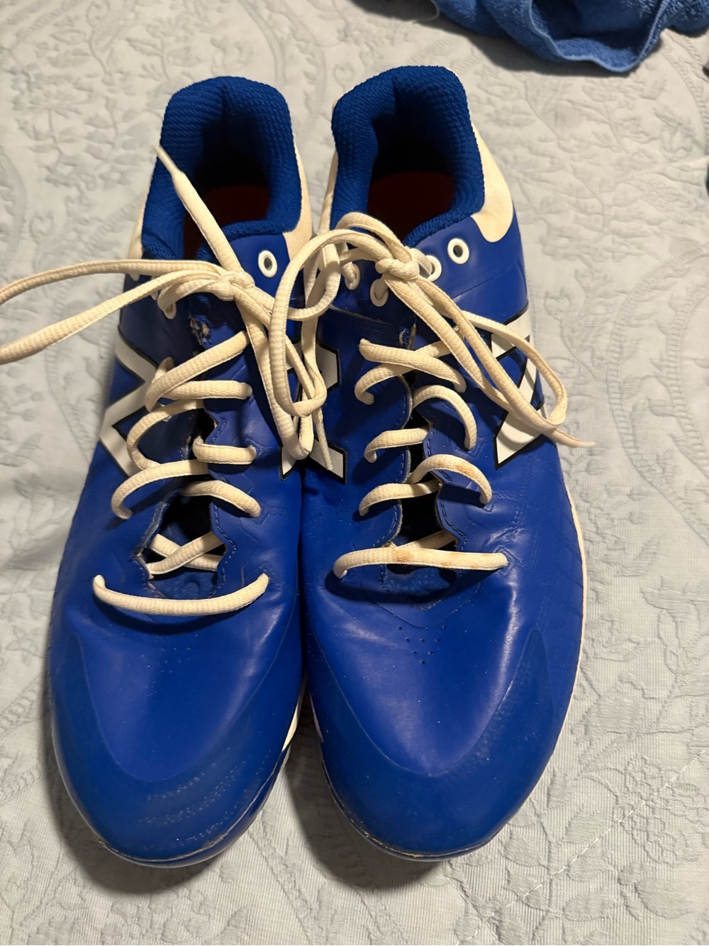 New Balance Royal Blue baseball cleats White Accents